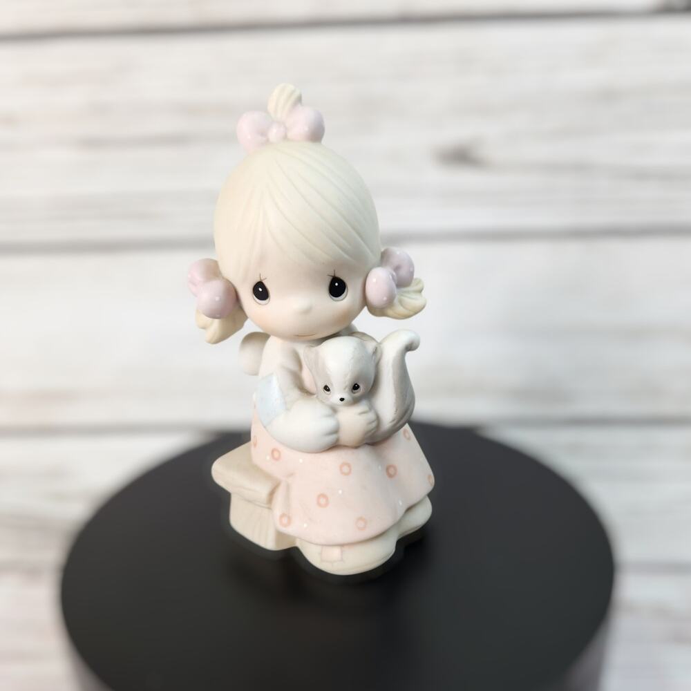 Precious Moments "Scent From Above" Vintage (#100528) Figurine Year 1986